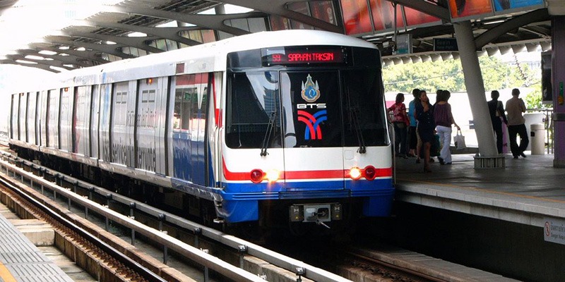 BTS Sky Train – Thong Lor Station