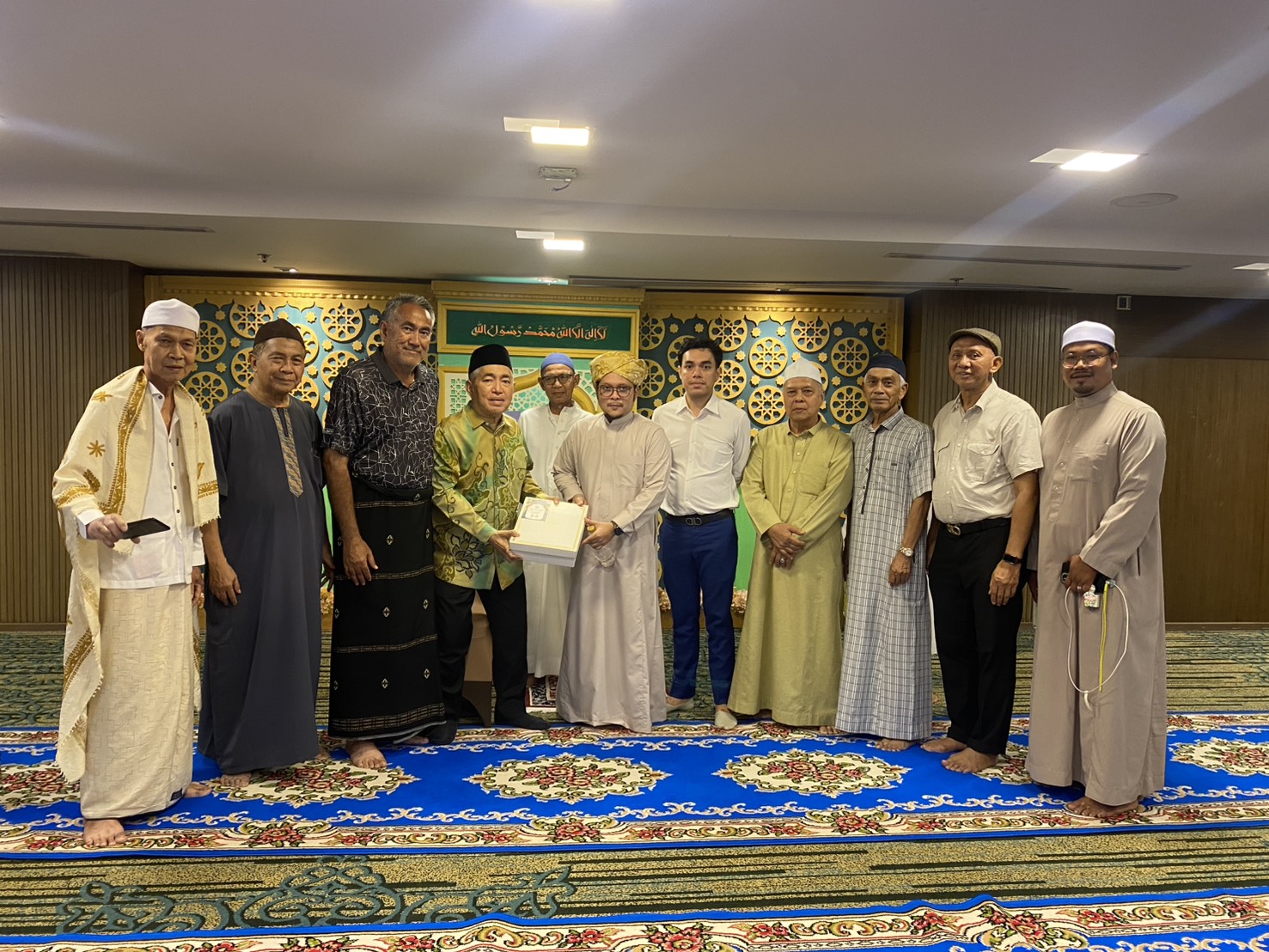Imam : Hasbullah Nami